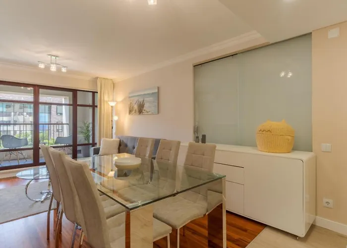 In Avenue Arriaga 10 丰沙尔